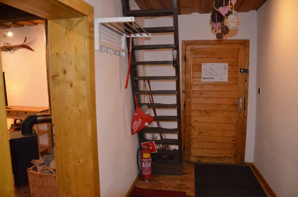 Drevenicka Jakubko Terchová Buitenkant foto